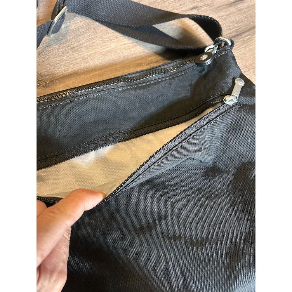 Kipling Crossbody Bag Womens Black Adjustable Strap Multi-Zip Pockets